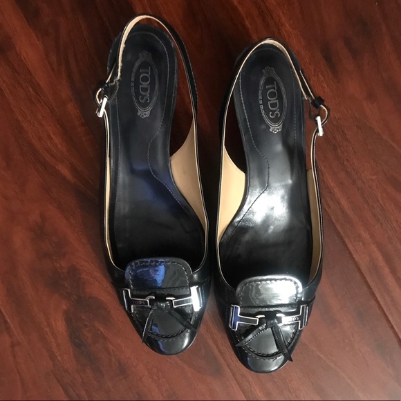Tod’s Navy Enamel Chanel Kitten Heel Slingbacks - Picture 6 of 16